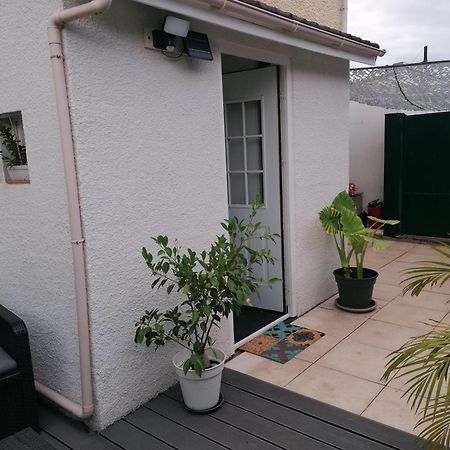 Appart T2 Avec Cour Tours Luaran gambar